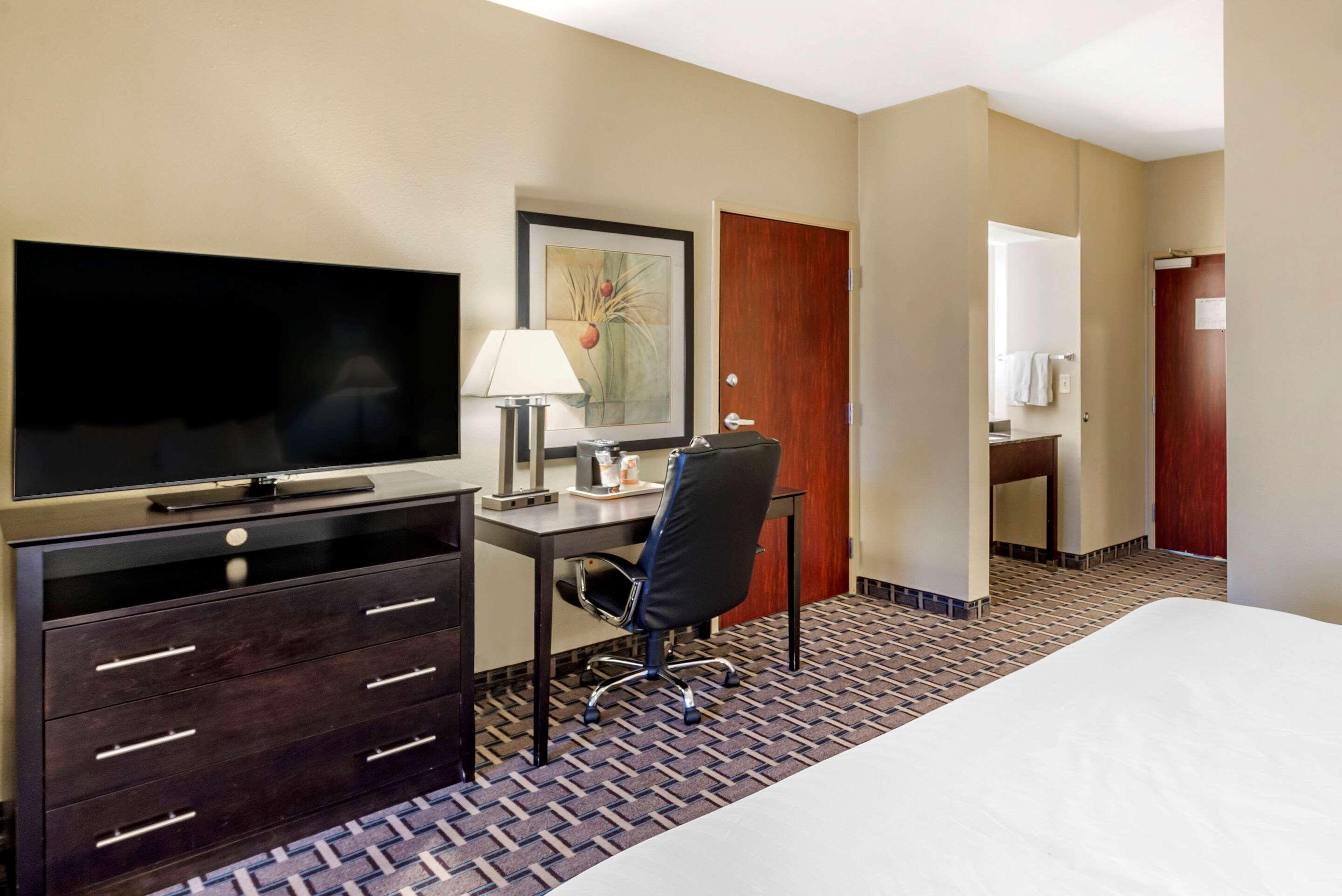 Comfort Suites Clovis Ngoại thất bức ảnh