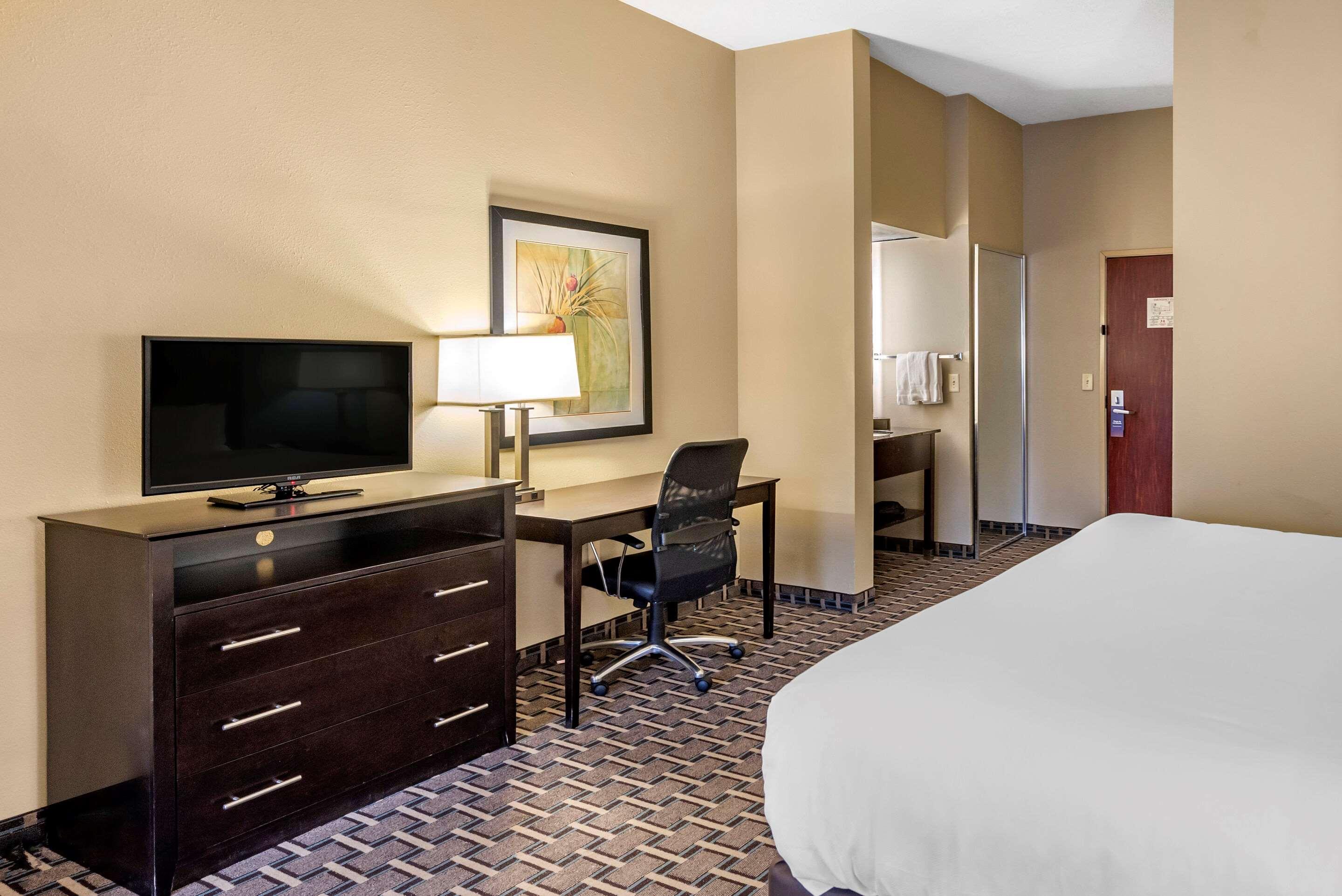 Comfort Suites Clovis Ngoại thất bức ảnh