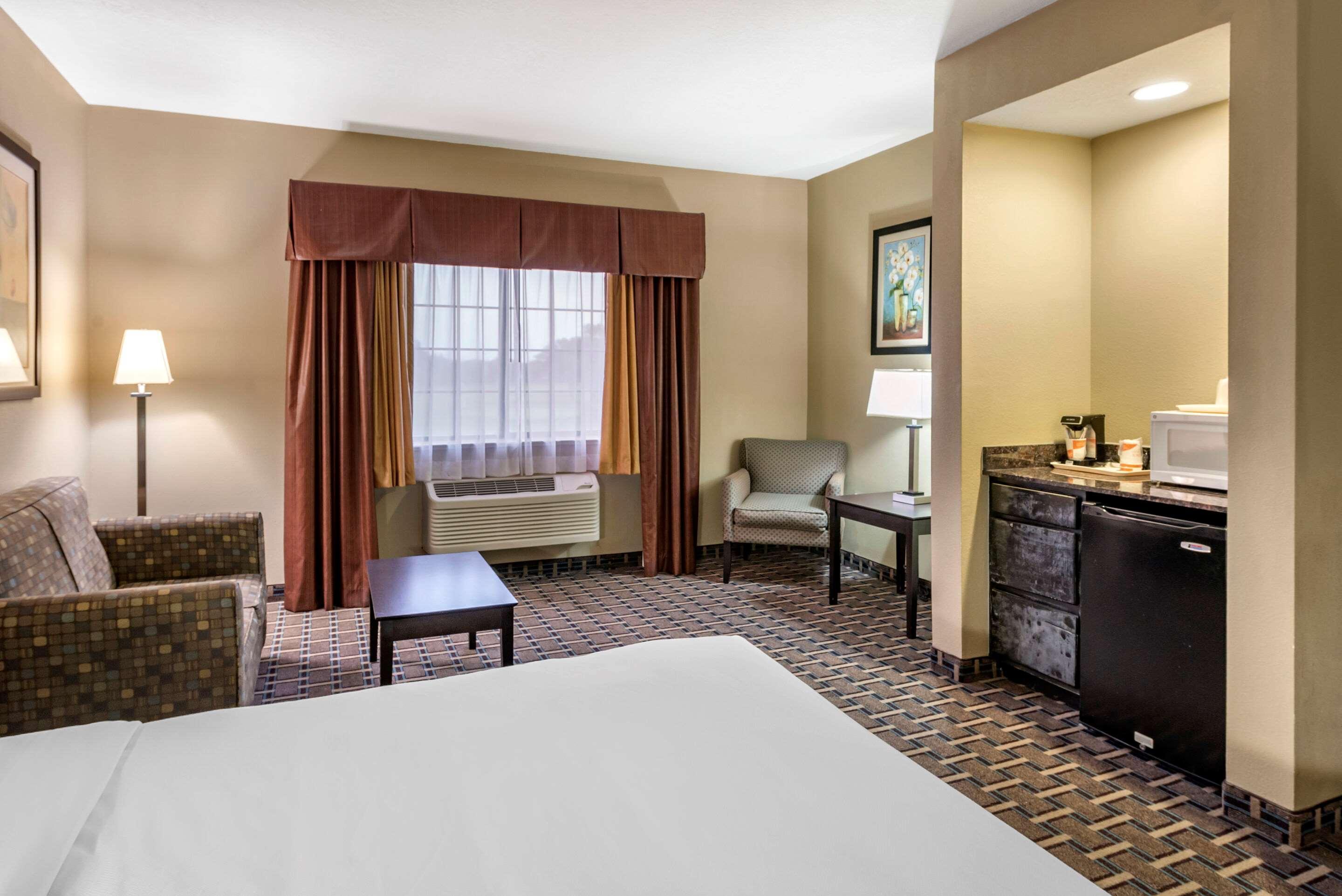 Comfort Suites Clovis Ngoại thất bức ảnh